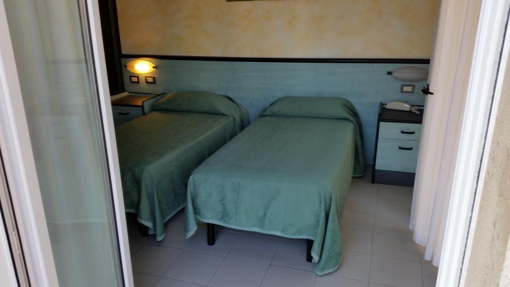 Hotel San Nazario Varazze Szoba fotó