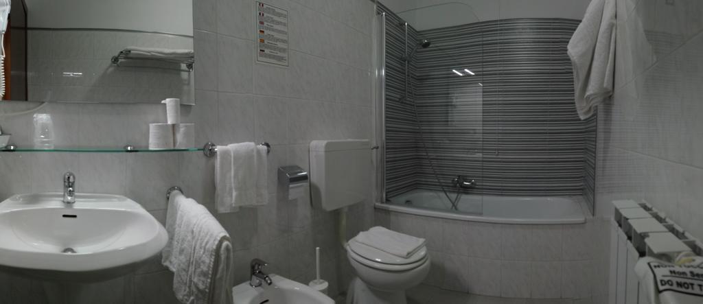 Hotel San Nazario Varazze Kültér fotó
